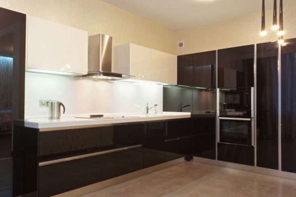 11489419 - black-and-white modern glossy kitchen